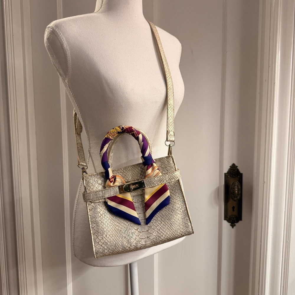 Chloe K. Girls Snake Print Hand Bag